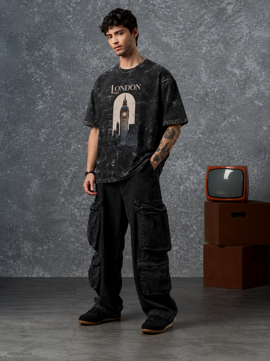 London Acid Washed Oversized Tee