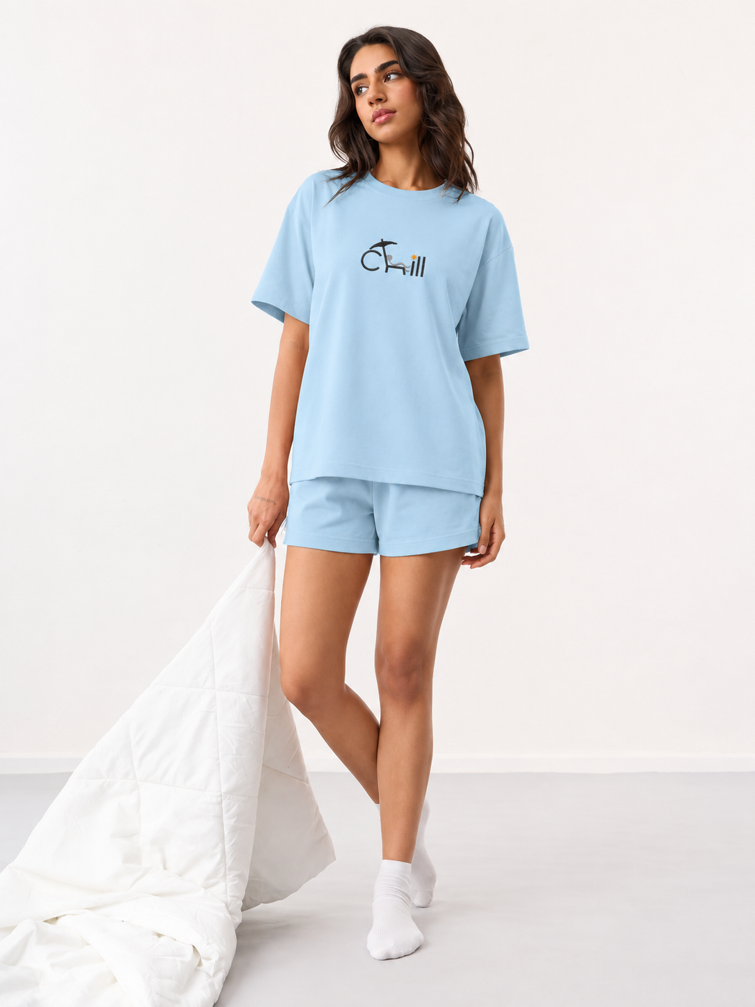 Chill: Oversized Tee