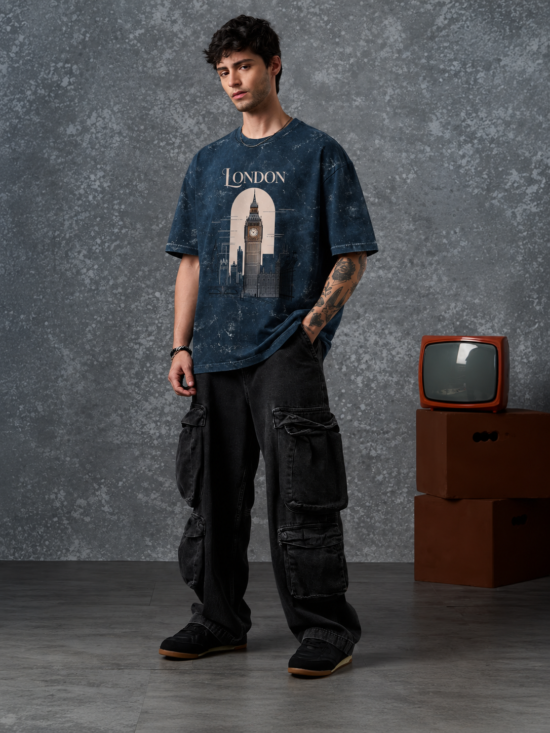 London Acid Washed Oversized Tee